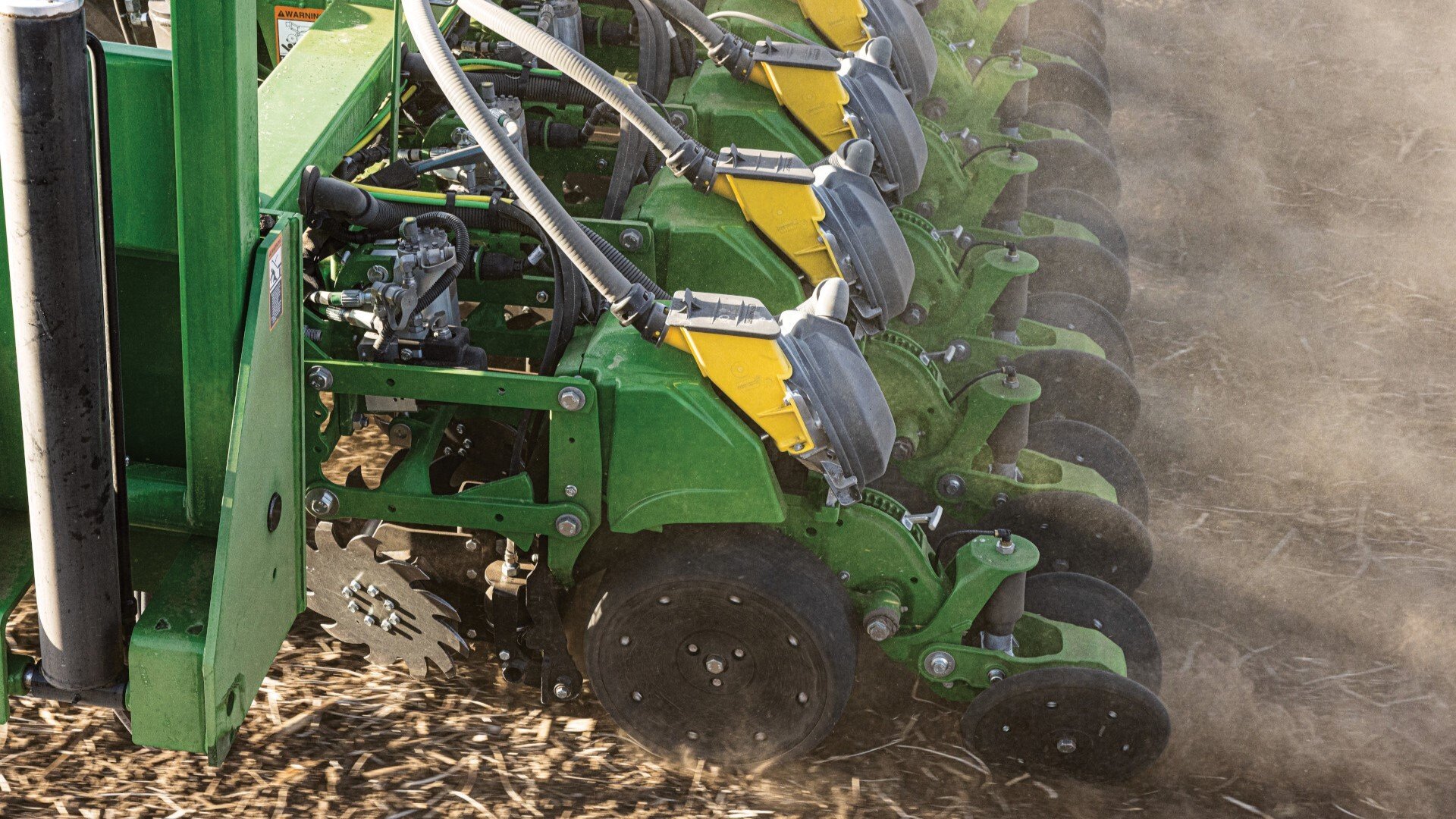 1775NT Planter up close