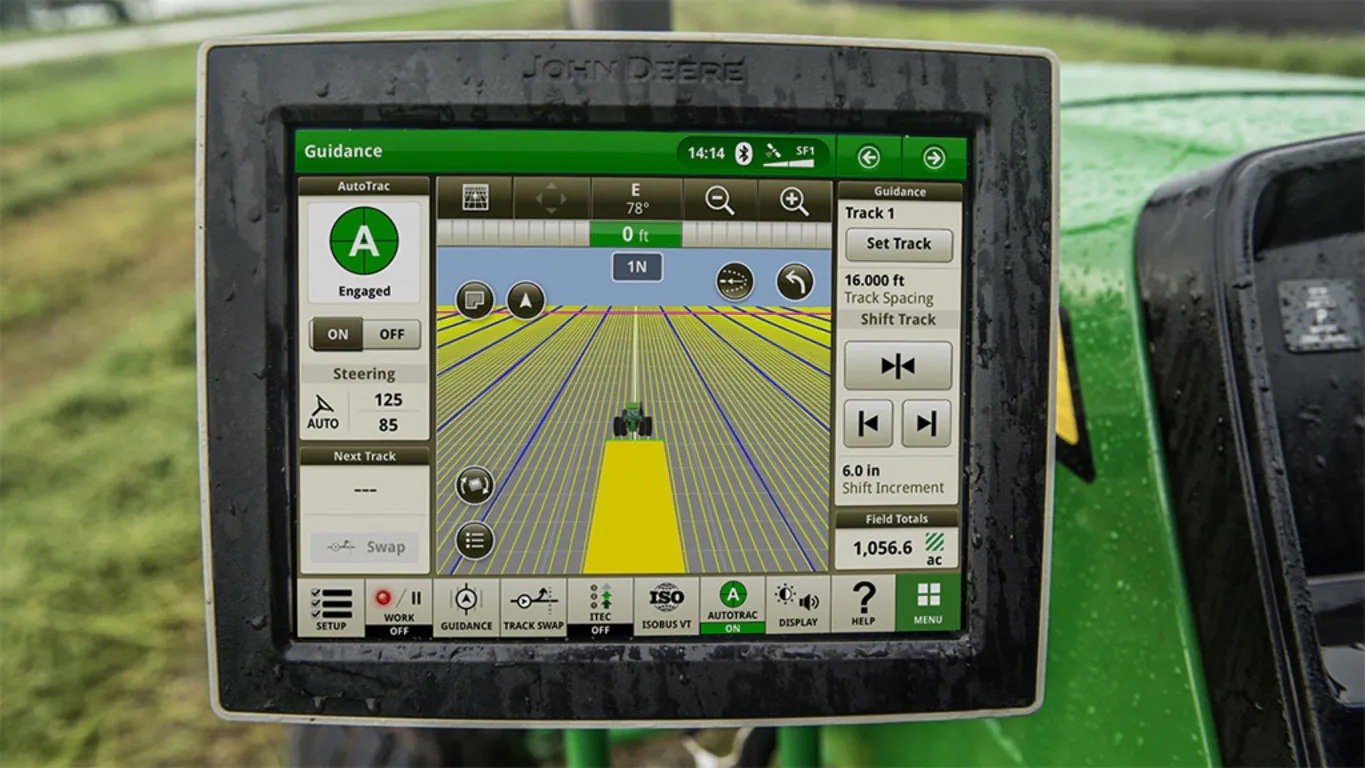 4240 Autotrac display that helps reduce crop damage through advanced documentation.