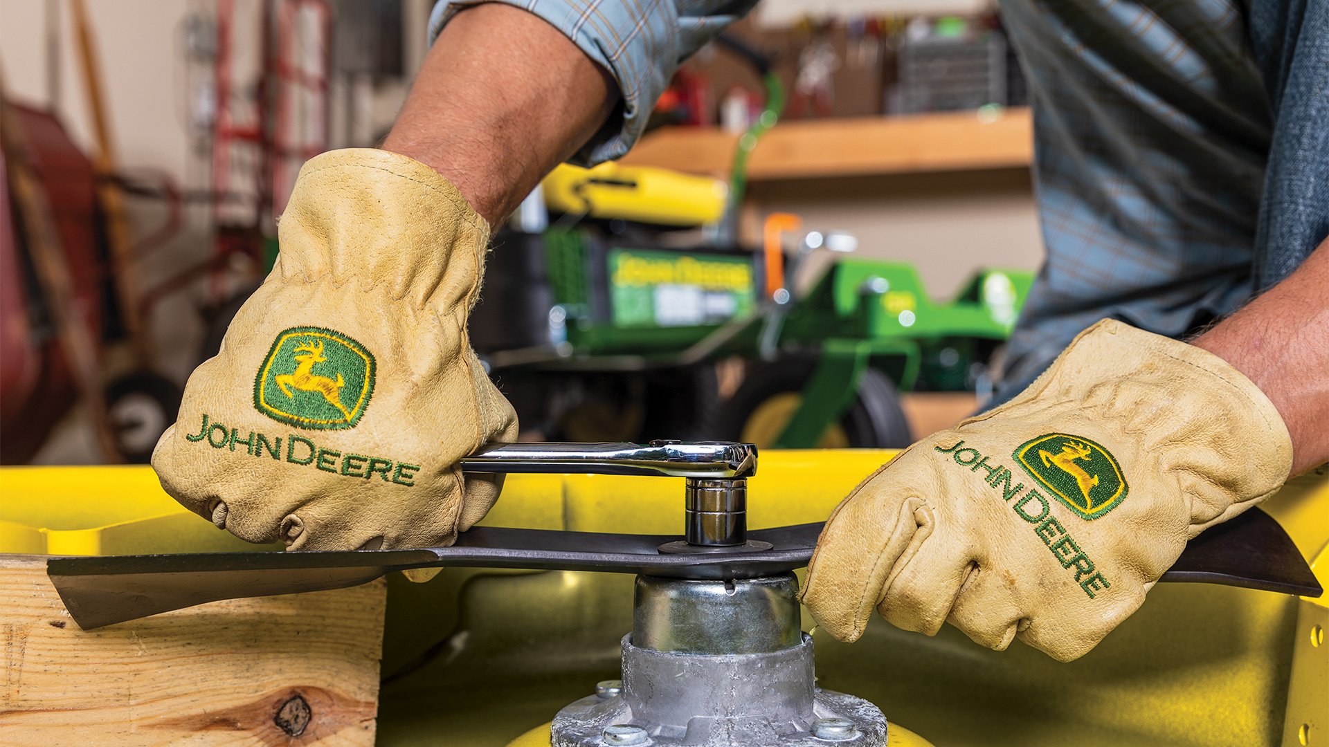 Commercial-Mowing-Equipment-Support-and-Parts-Koenig-Equipment