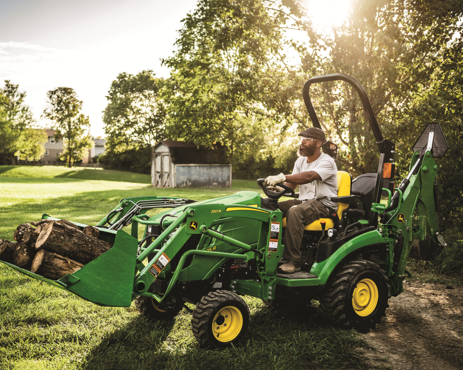 1025R Compact Utility Tractor