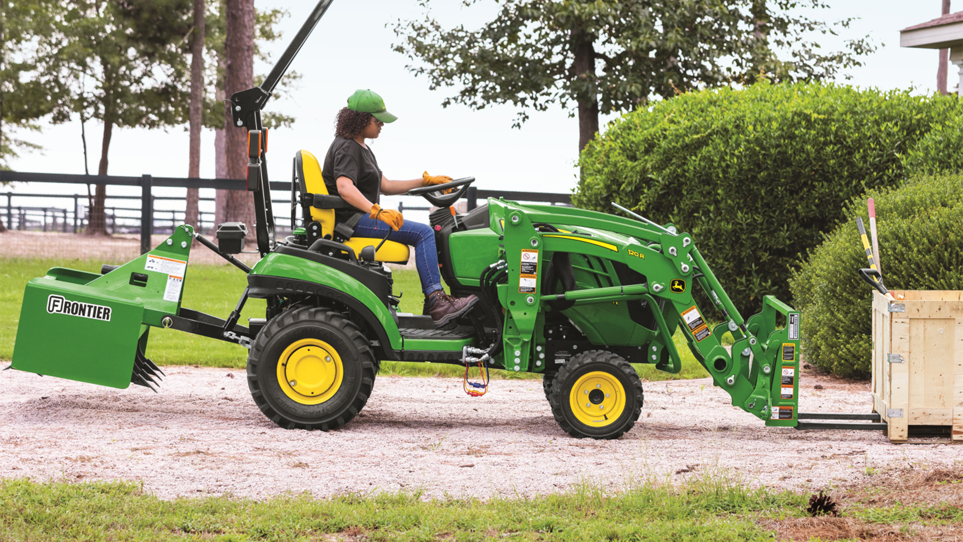 Koenig Equipment John Deere 1025R with front forks