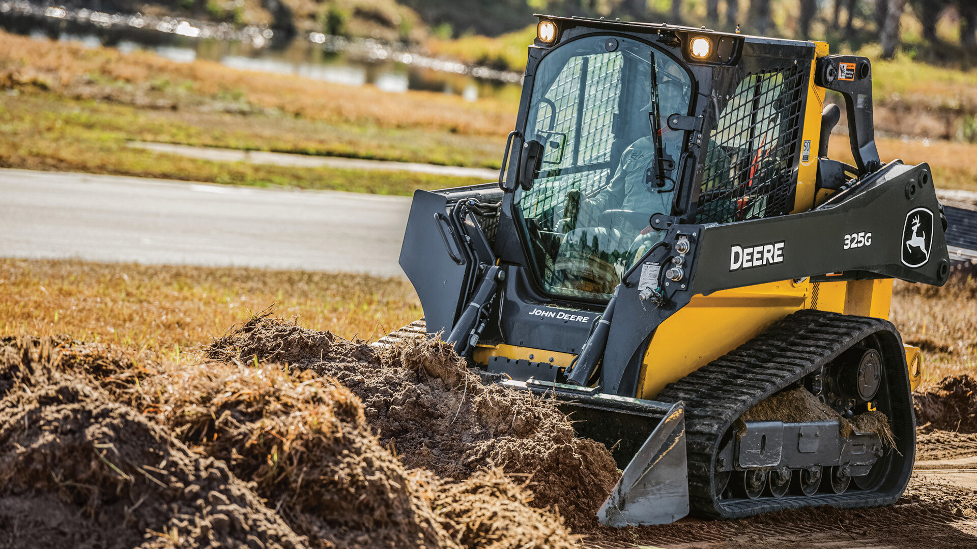 John Deere 325G Compact Track Loader