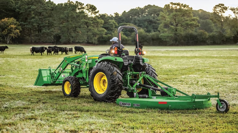 John Deere 4066M maintaining a pasture