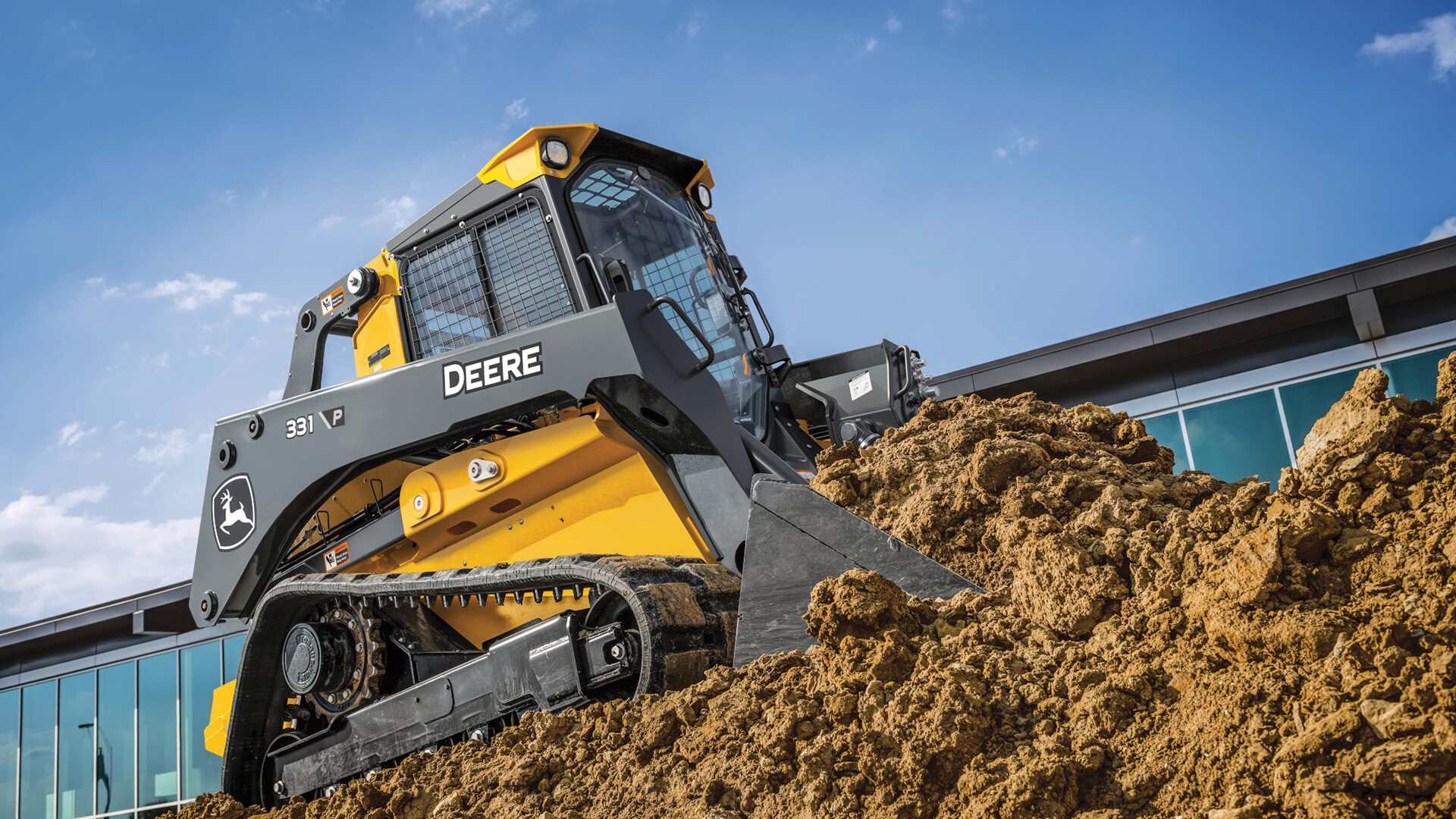 John Deere Skid Steer-1