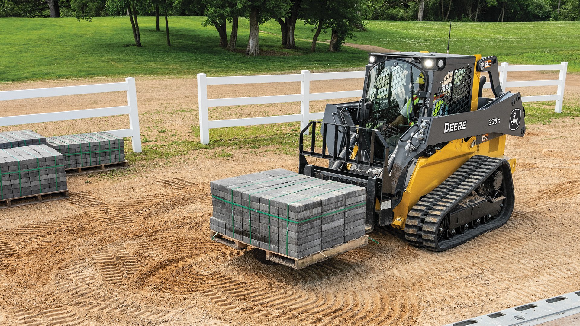 John-Deere-325G-Compact-Track-Loader-Zero-Percent-Financing-Koenig-Equipment