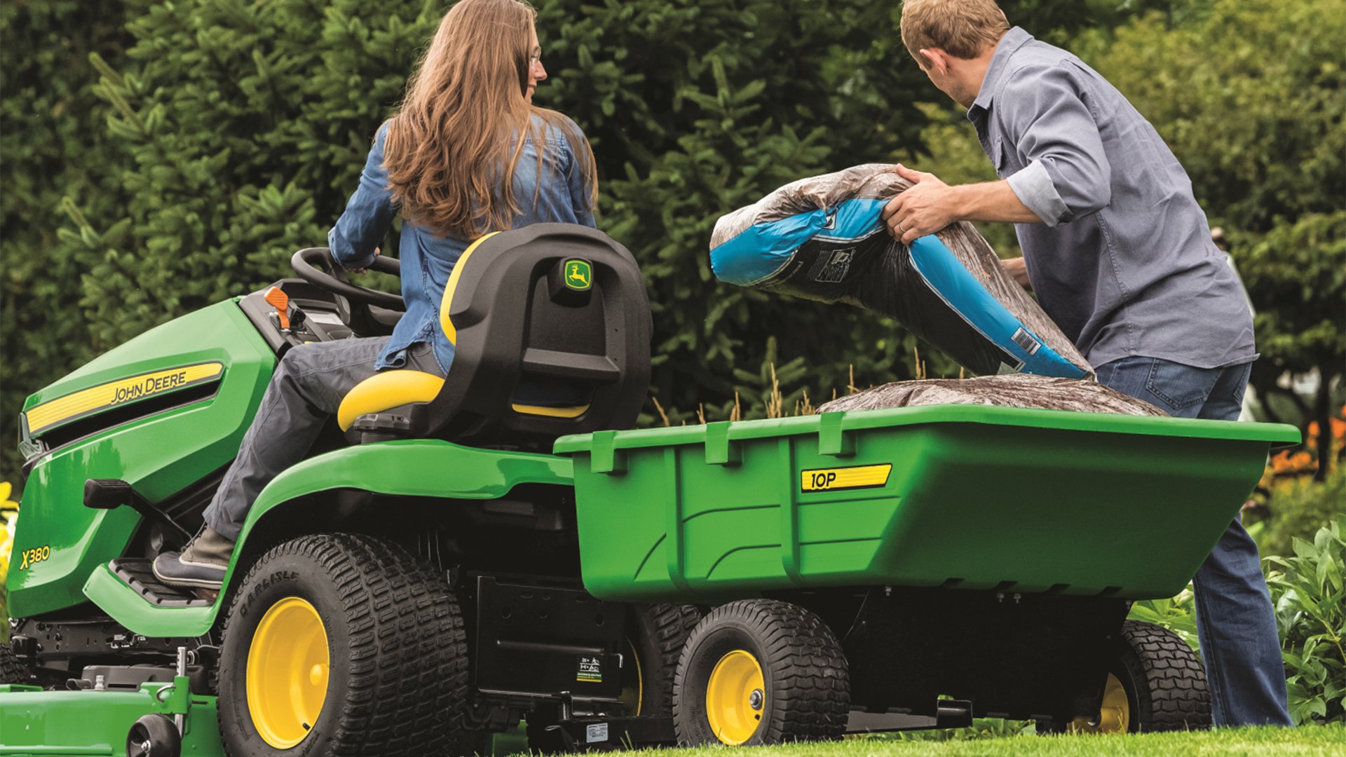 John-Deere-Lawn-Cart
