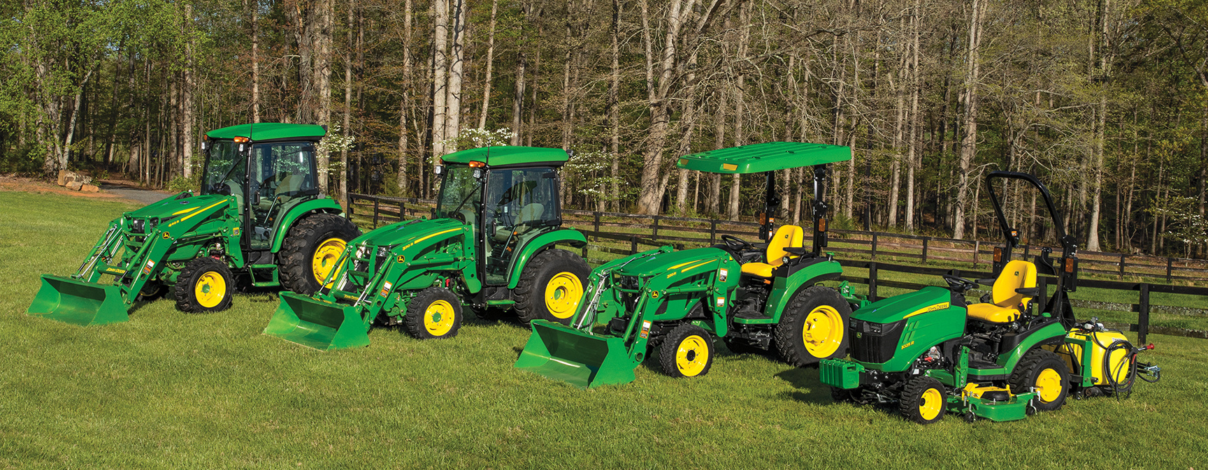 John-Deere-Lawn-Tractor-vs-Compact-Utility-Tractor