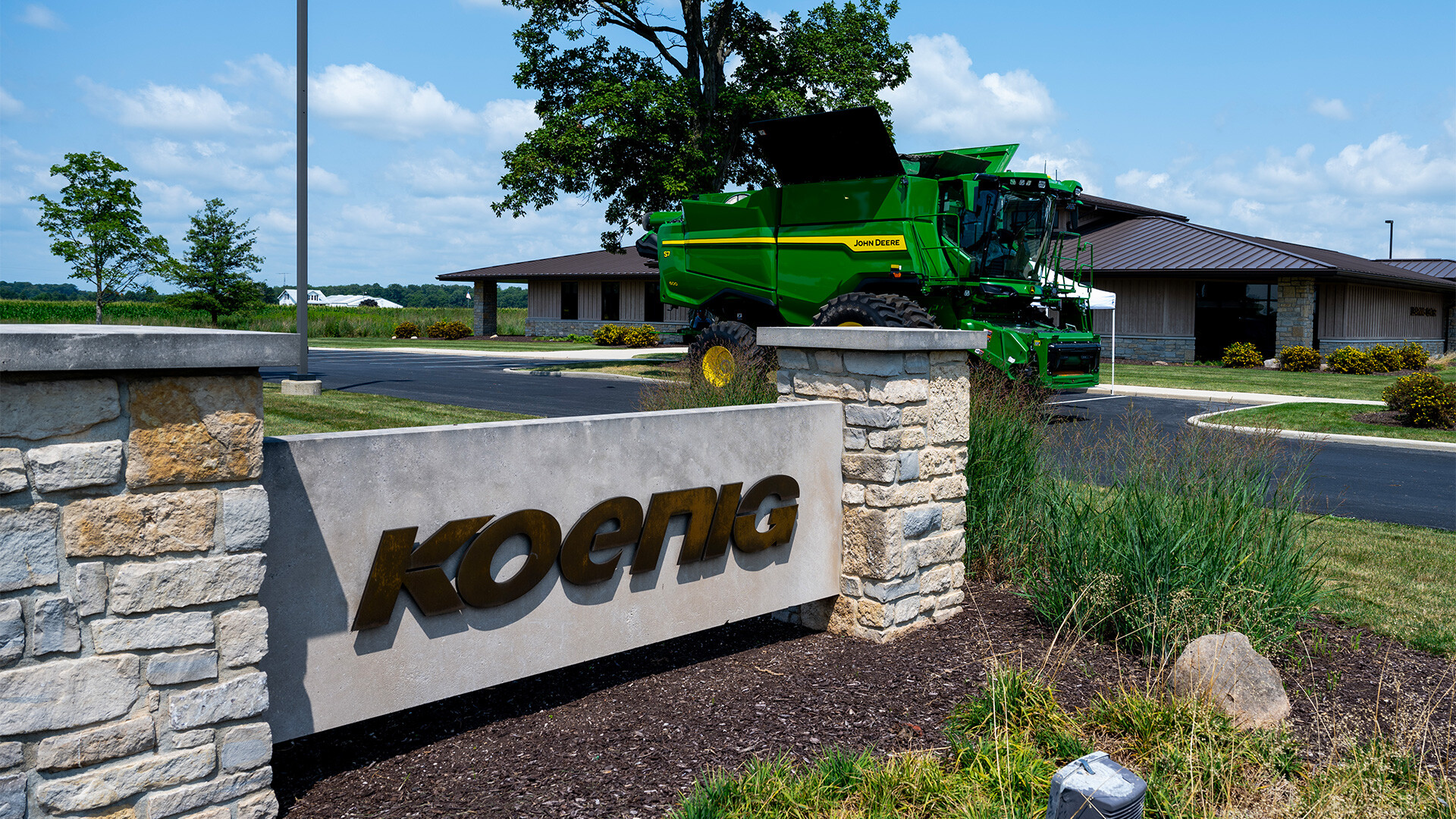 John-Deere-S7-Available-at-Koenig-Equipment