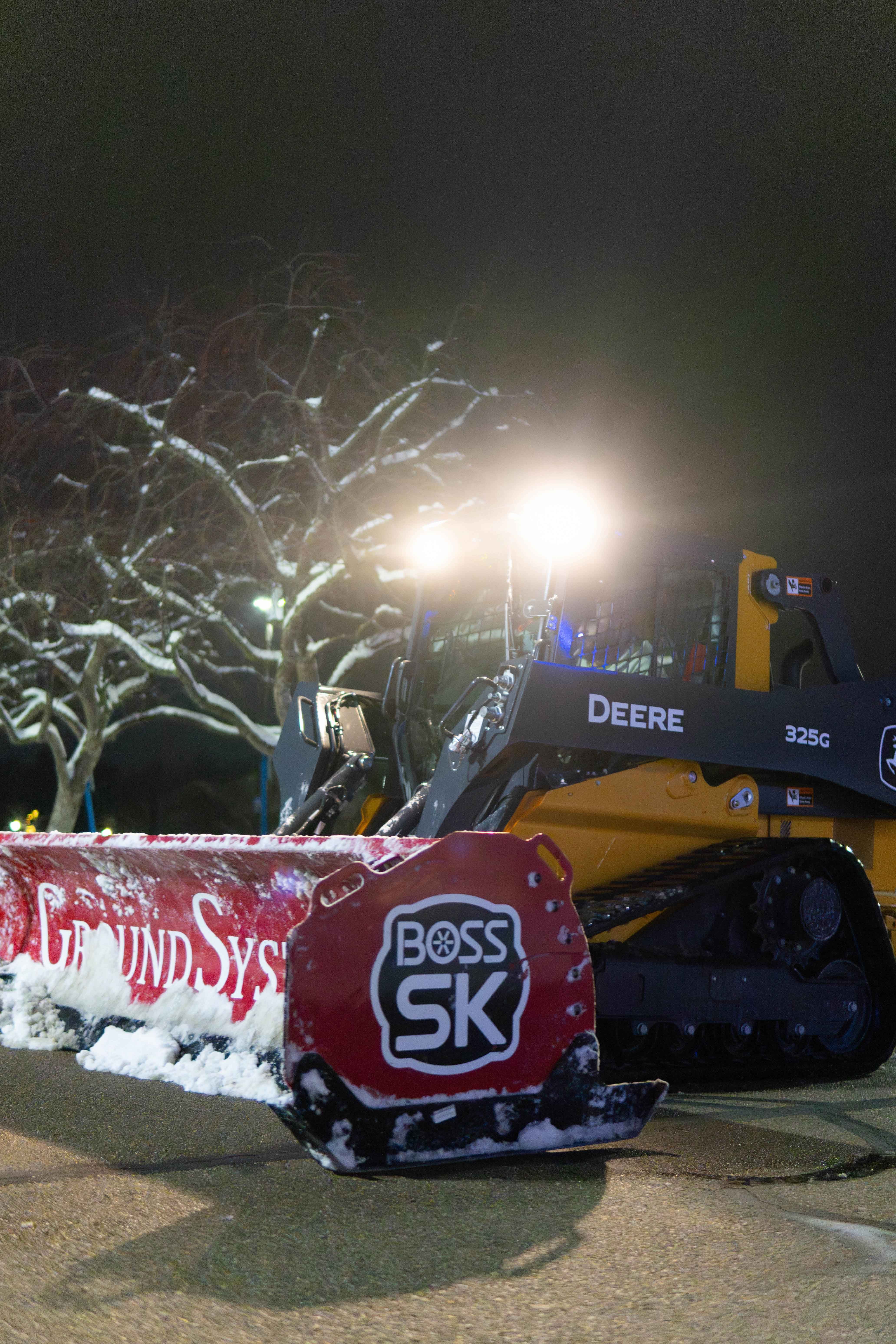 John-Deere-Skid-Steer-for-Plowing-Snow-Ohio-Indiana-Koenig-Equipment