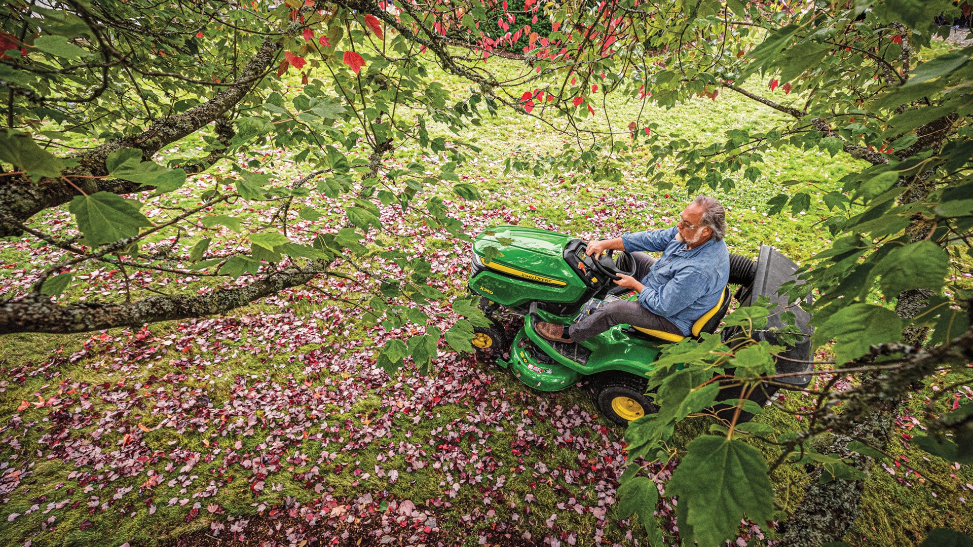 John-Deere-X350-fall-leaf-cleanup-aerial
