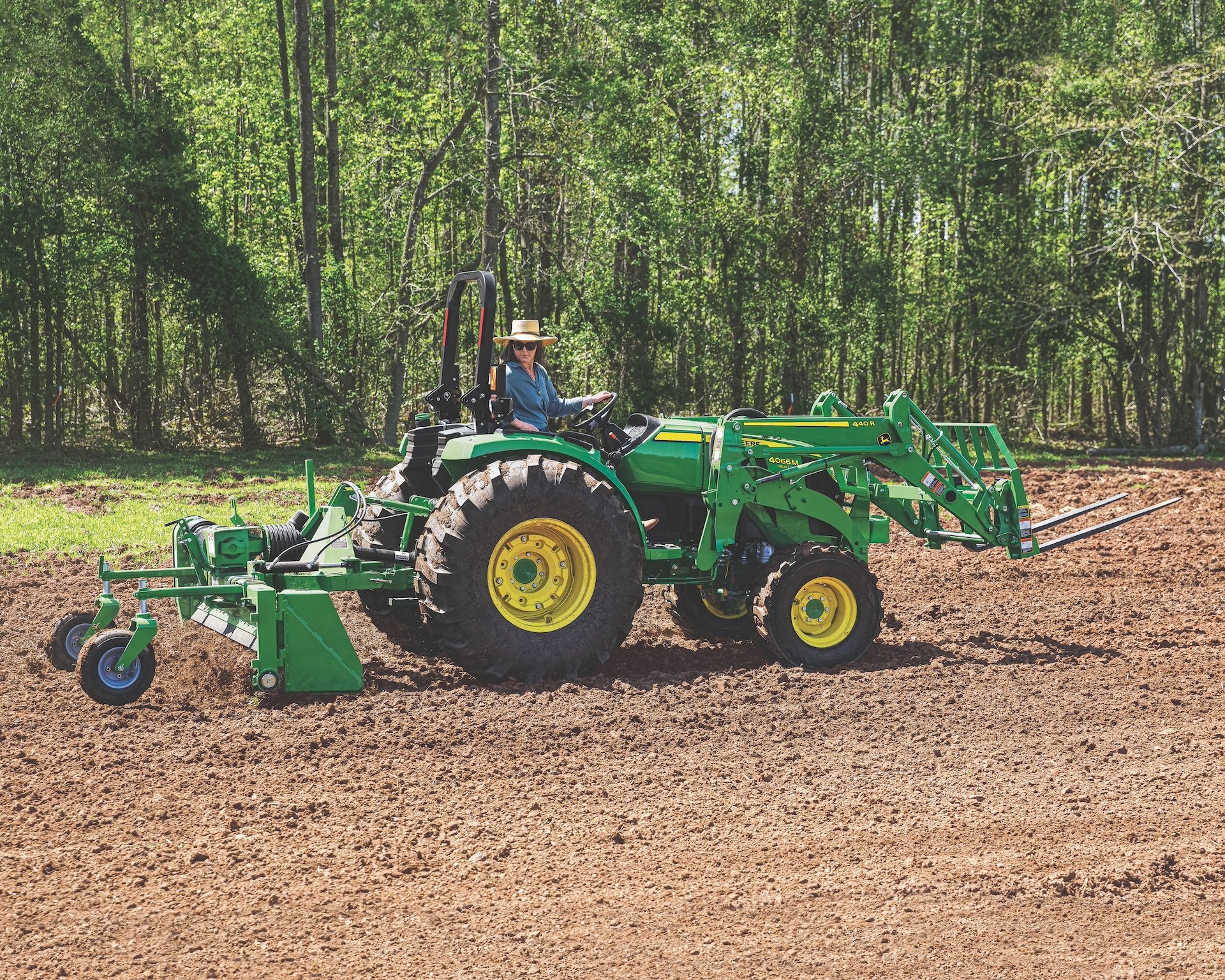 MY24 4066M Compact Utility Tractor_56669