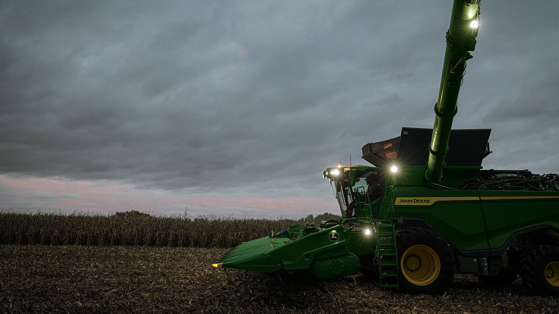 Corn-Harvest-Combine-Sunset