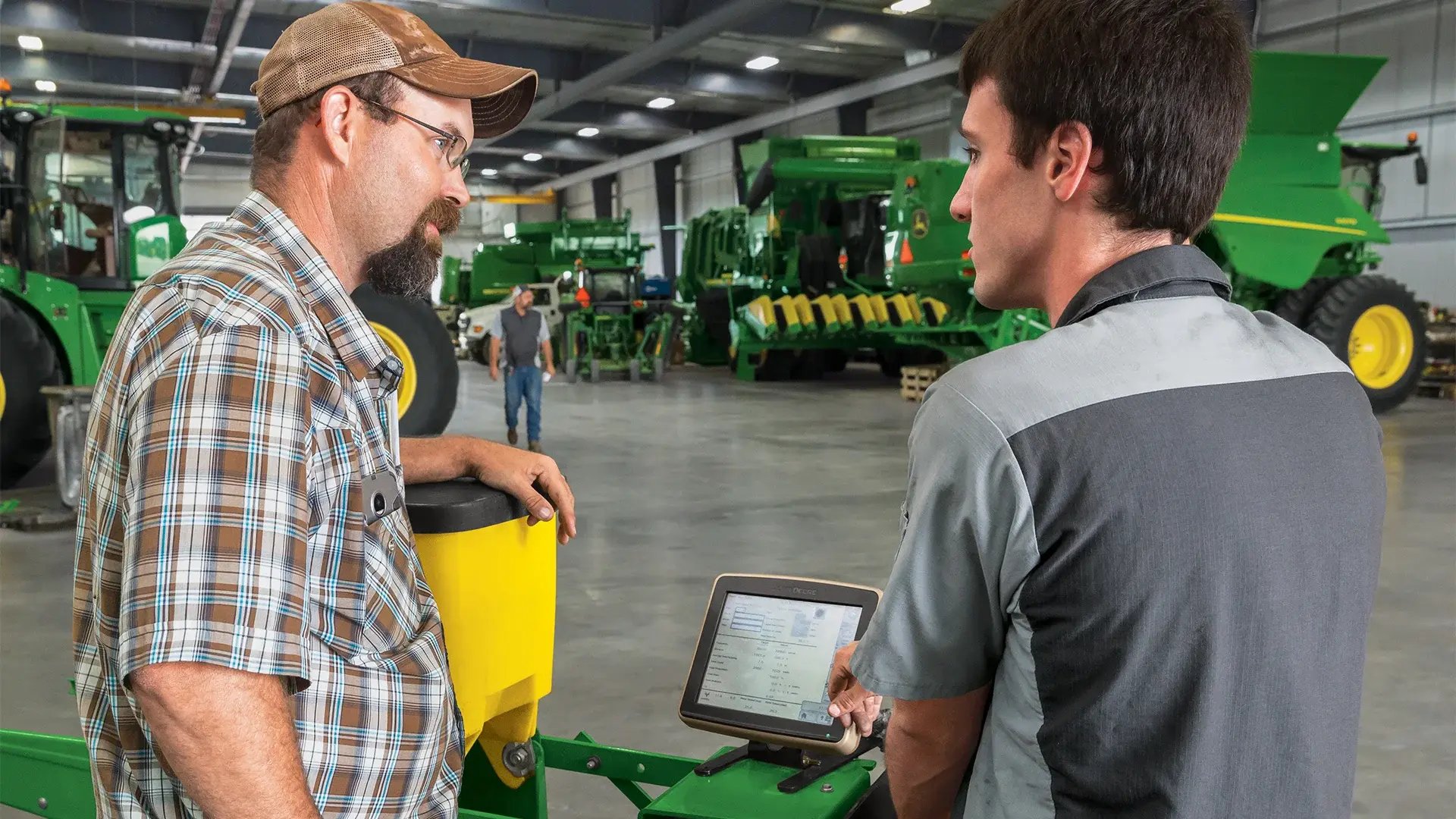 Product-Expertise-with-John-Deere-Products-Koenig-Equipment