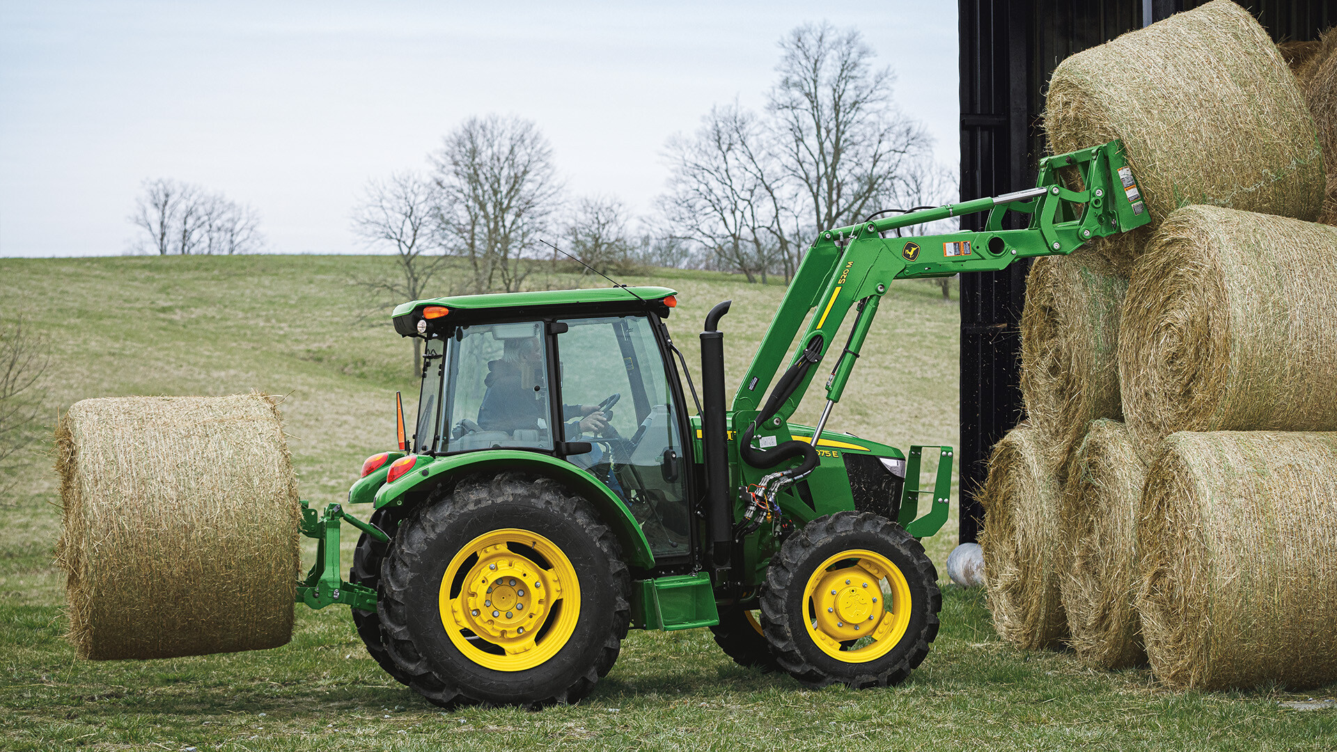 Storing round bales for winter