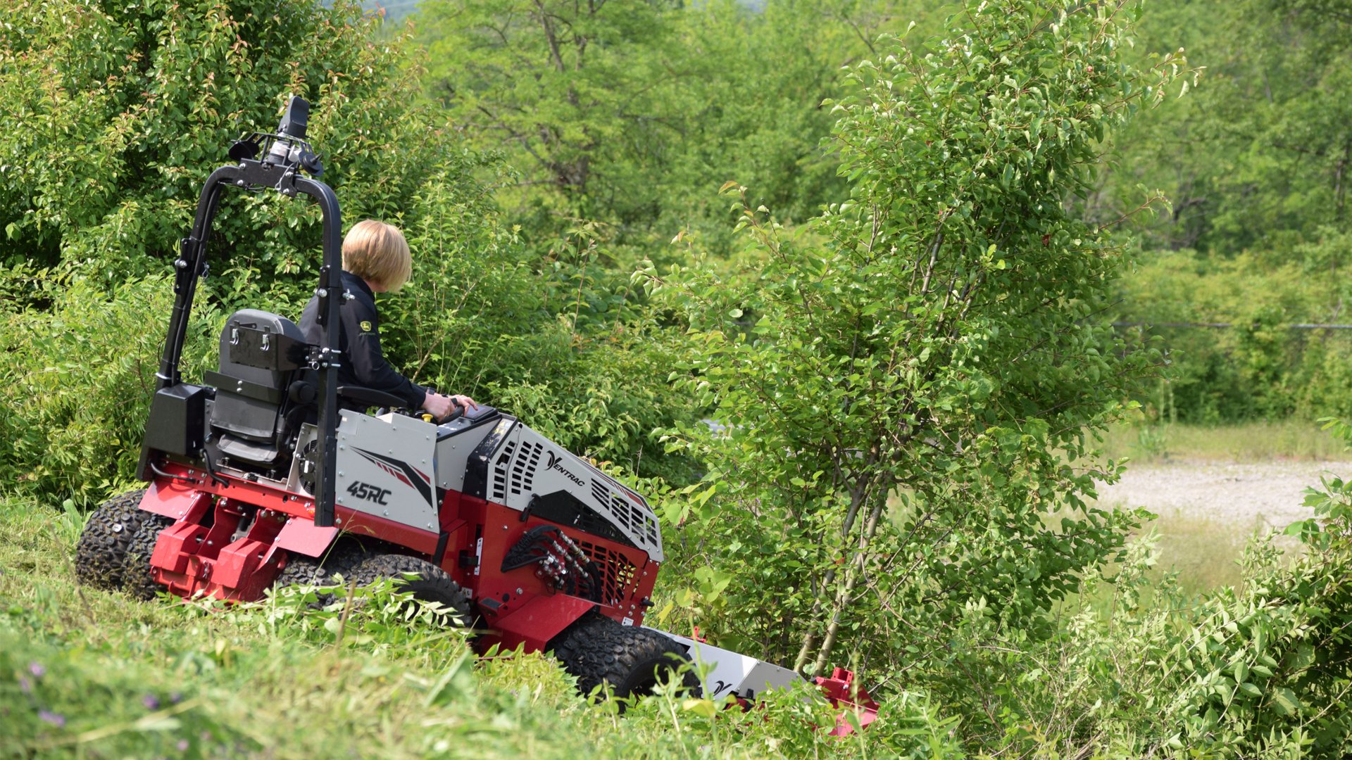 Ventrac-45RC-Tough-Cutter-Hills-and-Brush-Clearing