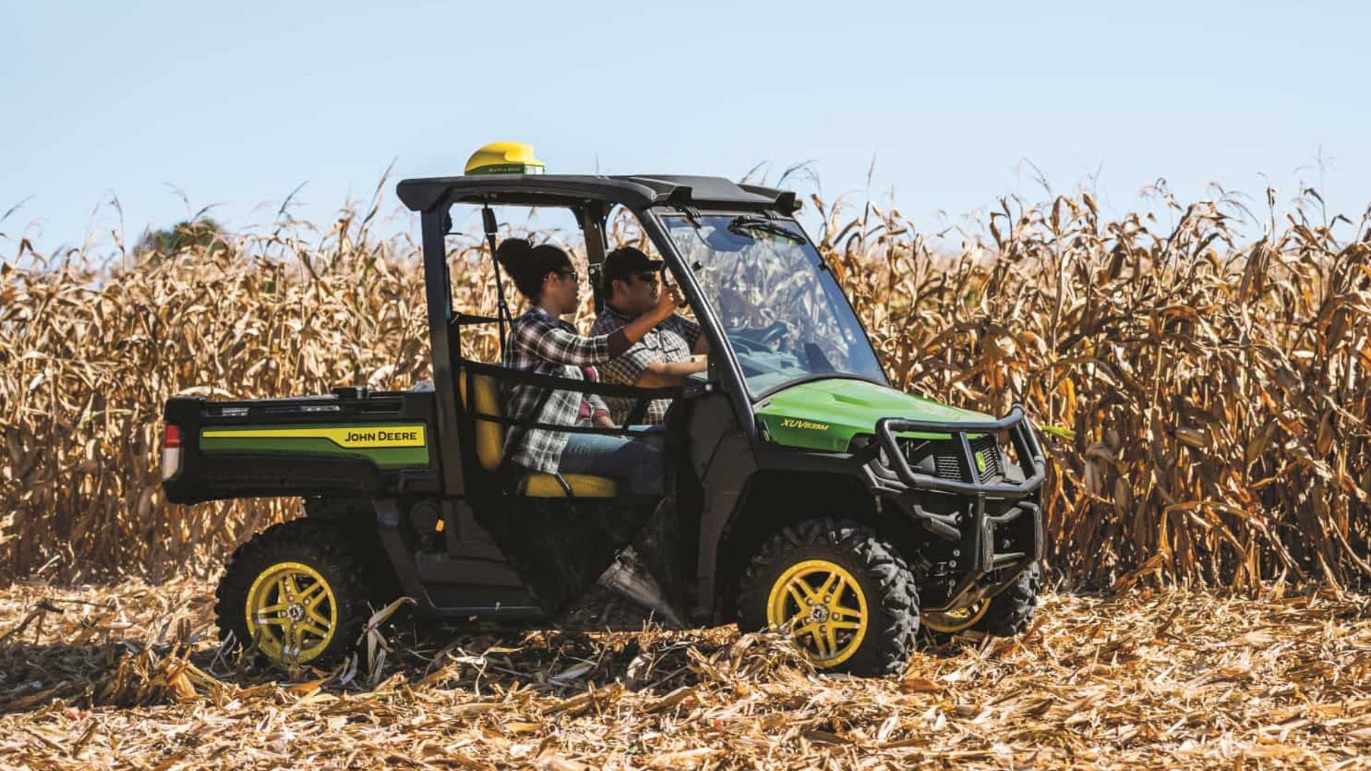 XUV835M-Gator-at-Koenig-Equipment-Used-Equipment
