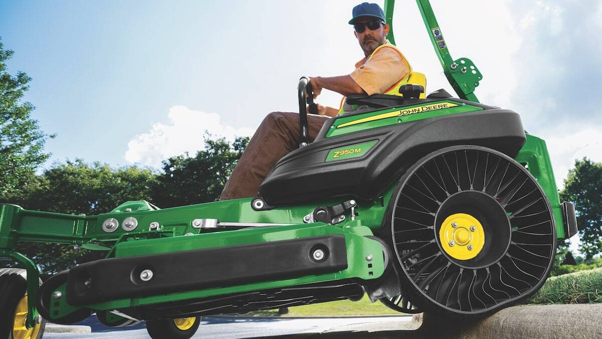 Z950M ZTrakTM Mower going down a sidewalk with ease