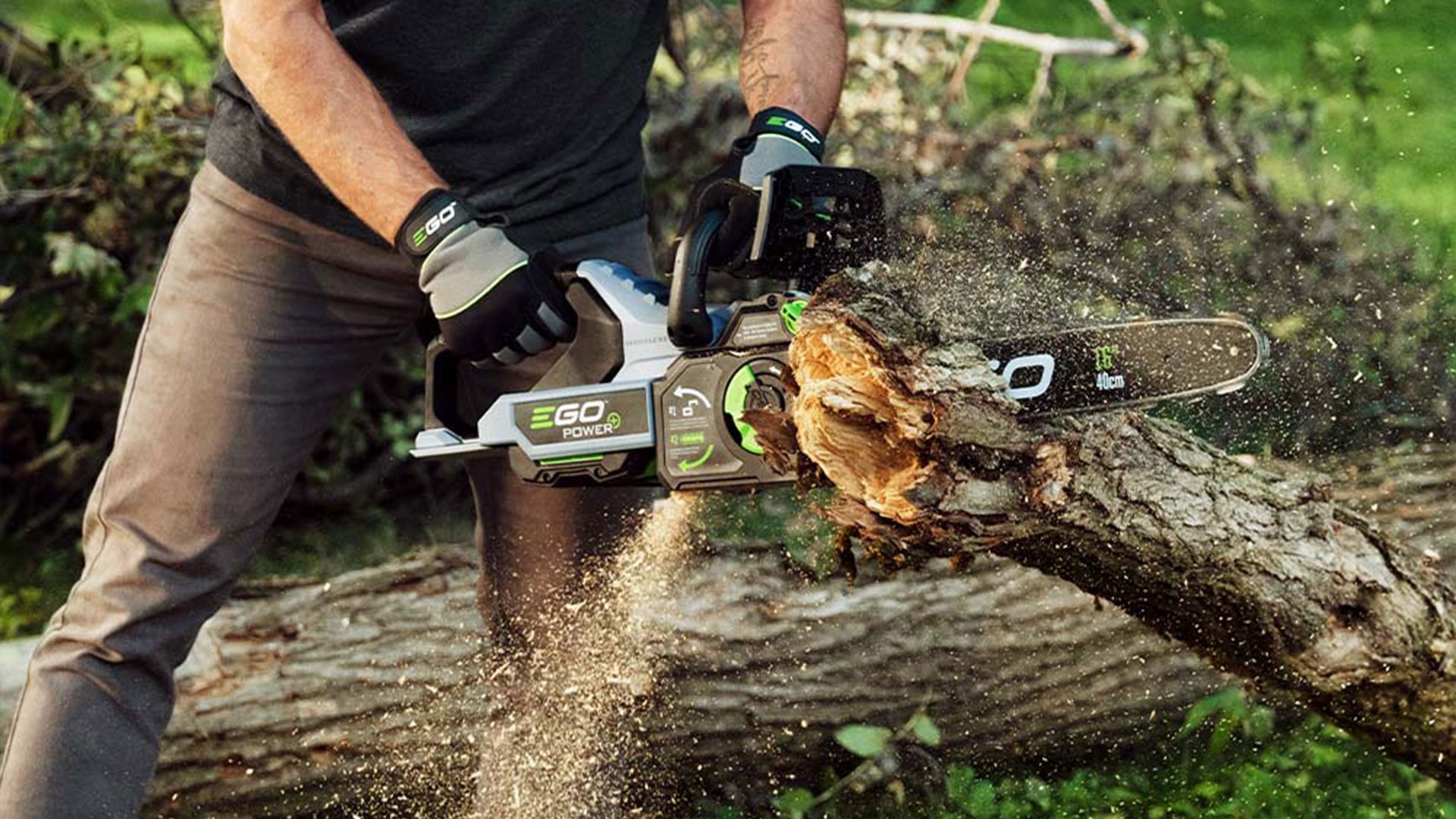 cs1611_ego_16in-chainsaw_21-1203_action_storm-damage.1000